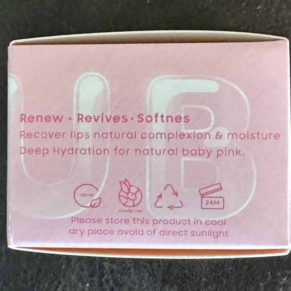 Natural Vegan Moisturizing Sugar Strawberry Lip Scrub 10g New in Box - Picture 4 of 6